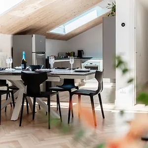  Apartment Attic 64 - The House Of Travelers Italy